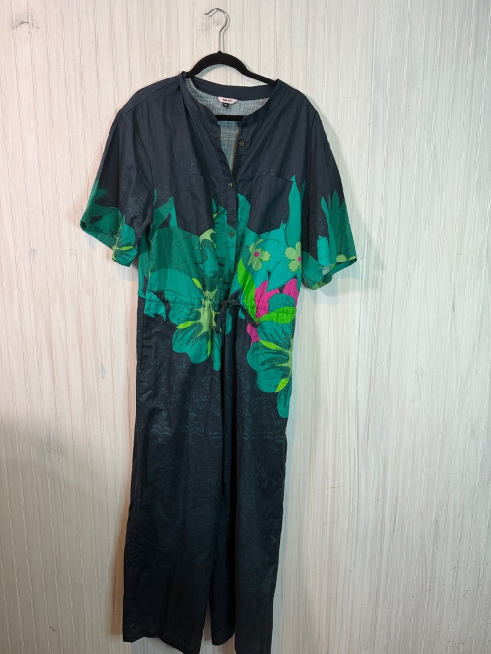 THE KIT SHORT SLEEVE JUMPSUIT FLORAL XL